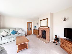 Living room- click for photo gallery